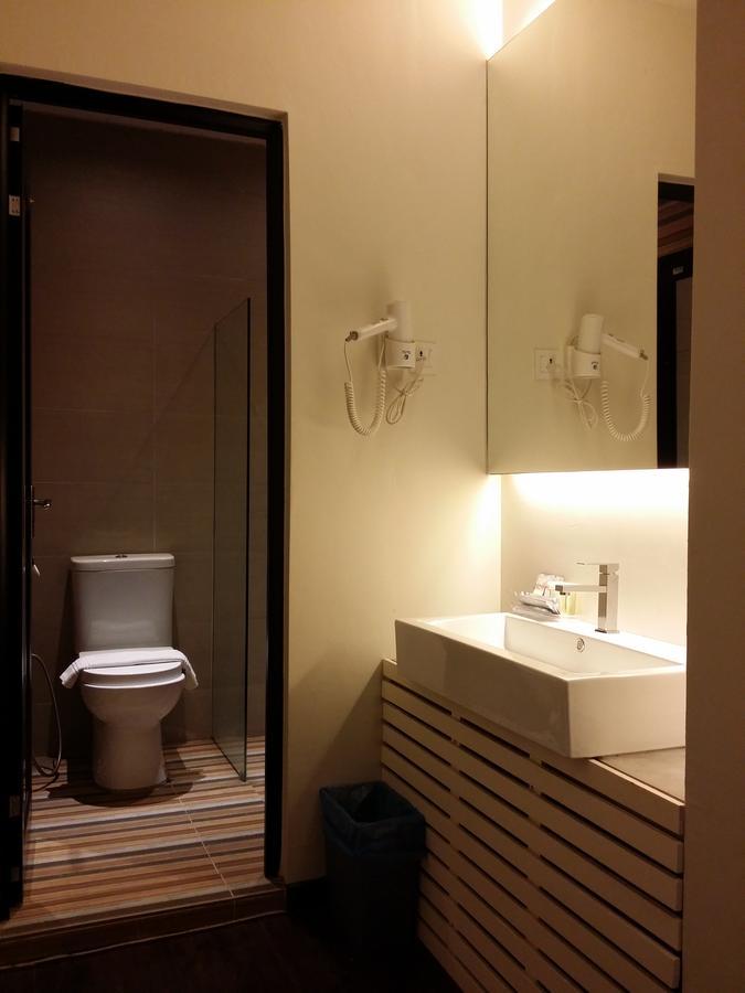 D Elegance Hotel Nusajaya  Ruang foto